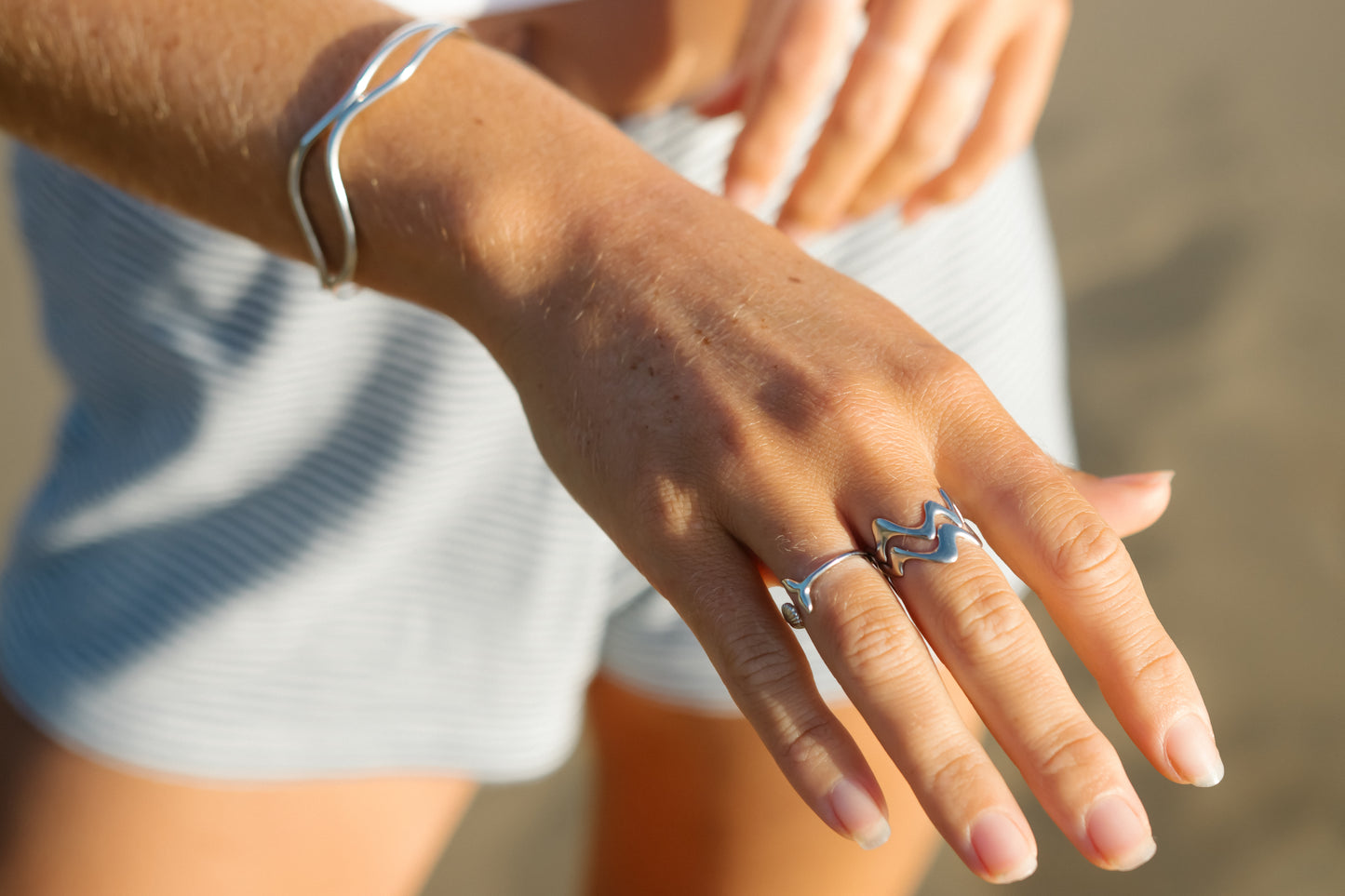 Wave ring