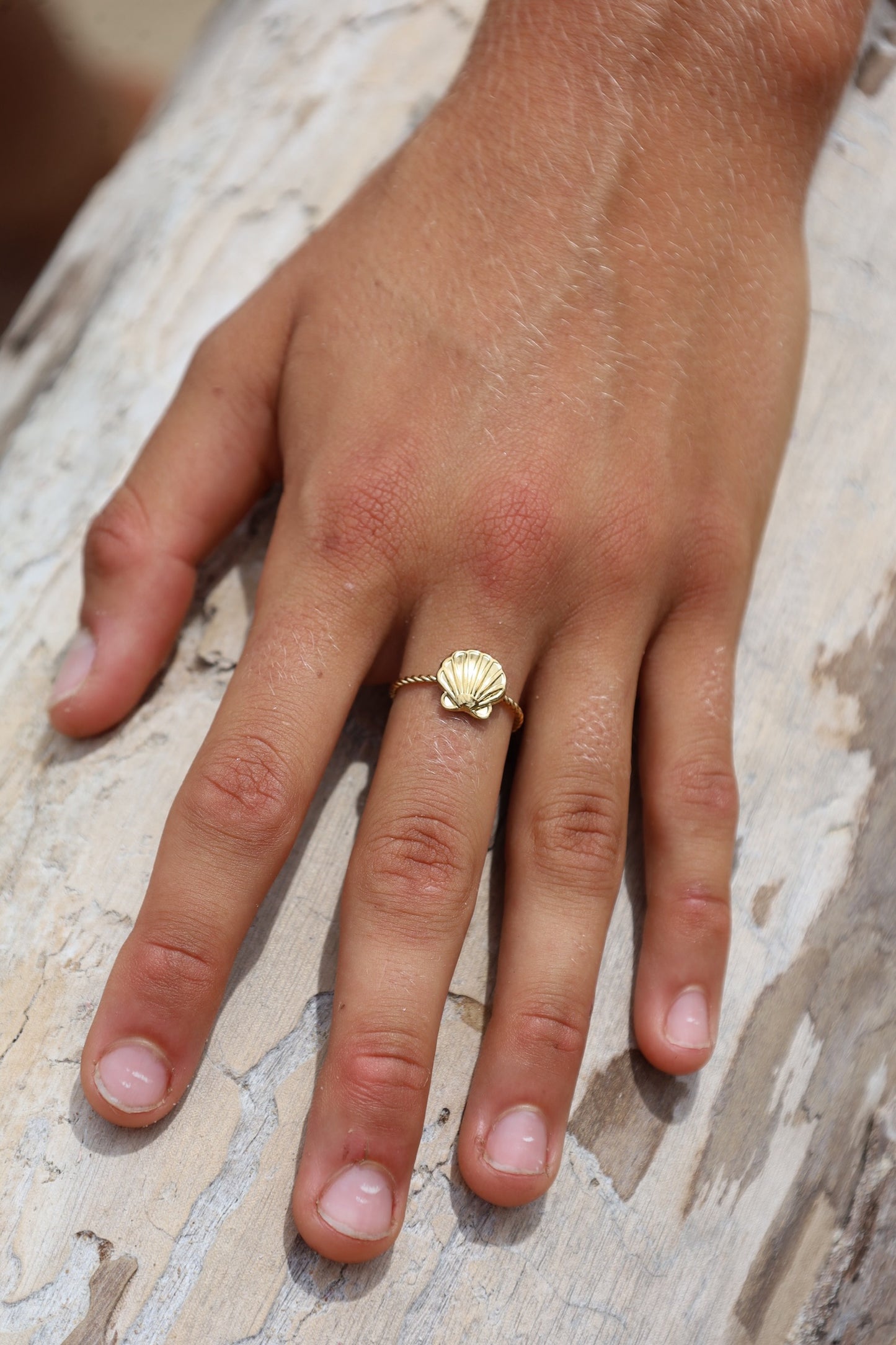 Scallop Ring